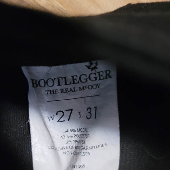 Women's Size 27 Bootlegger Jeans with stretch - Picture 5 of 7